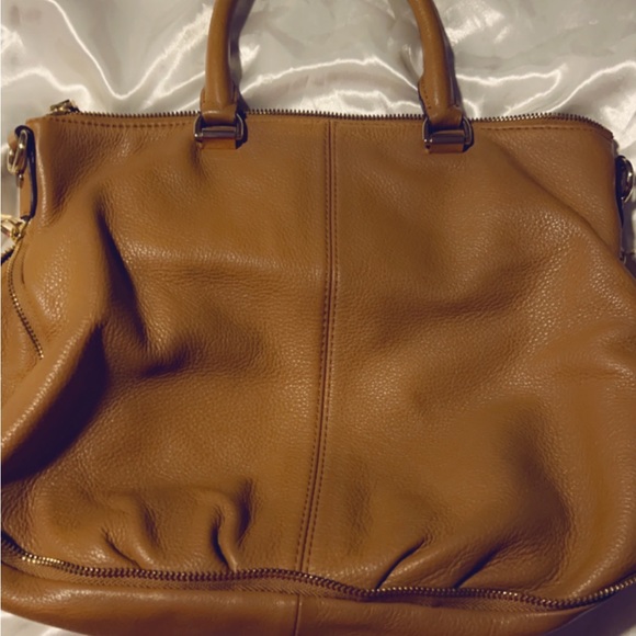 Vince Camuto Tote Bag - Picture 2 of 3